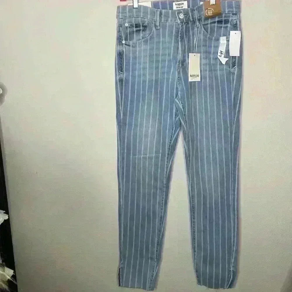 KENSIE Jeans - NWT Vintage Luxe Ultimate High Rise Skinny Sz 8/29 - Picture 3 of 12